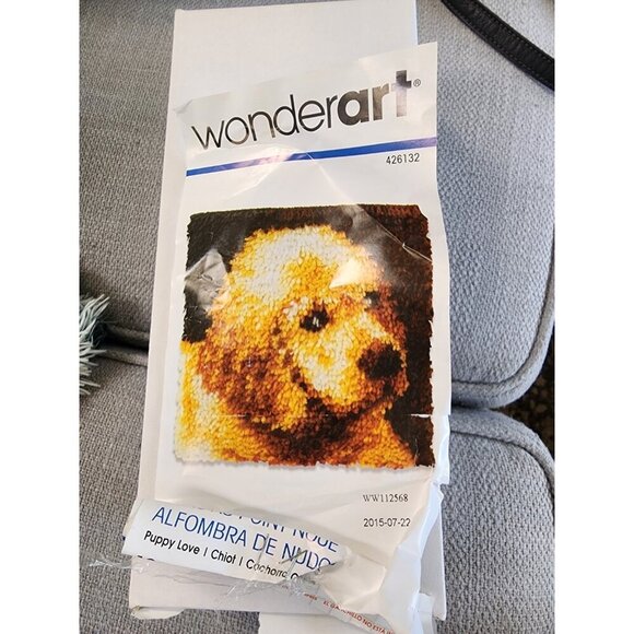 Wonderart Latch Hook Kit 12"X12" Puppy Love Open Box  Please read condition desc - Picture 1 of 2